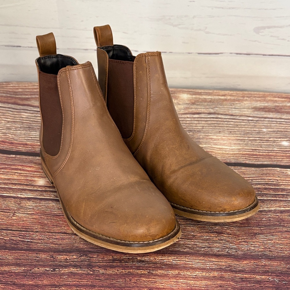 Crevo Tan Leather Chelsea Boots